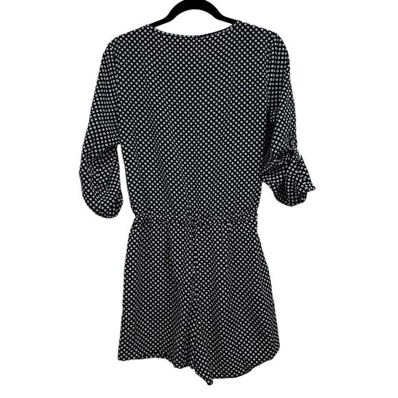 Ann Taylor Loft Romper Floral Roll‎ Tab Sleeves Tie Waist Pockets Women Size 4 - Picture 4 of 5